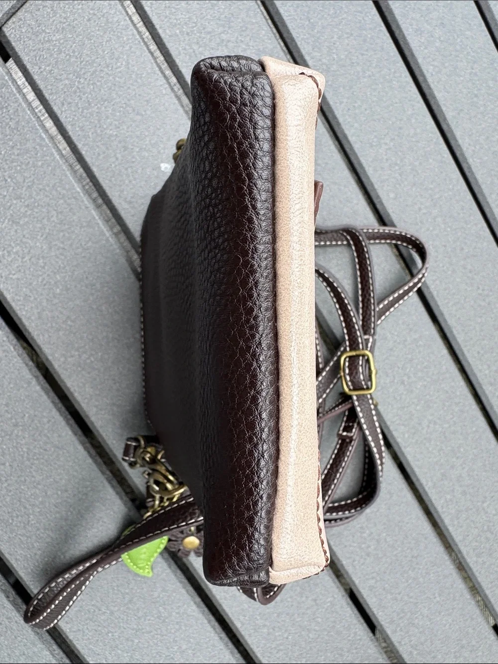 Chala crossbody phone